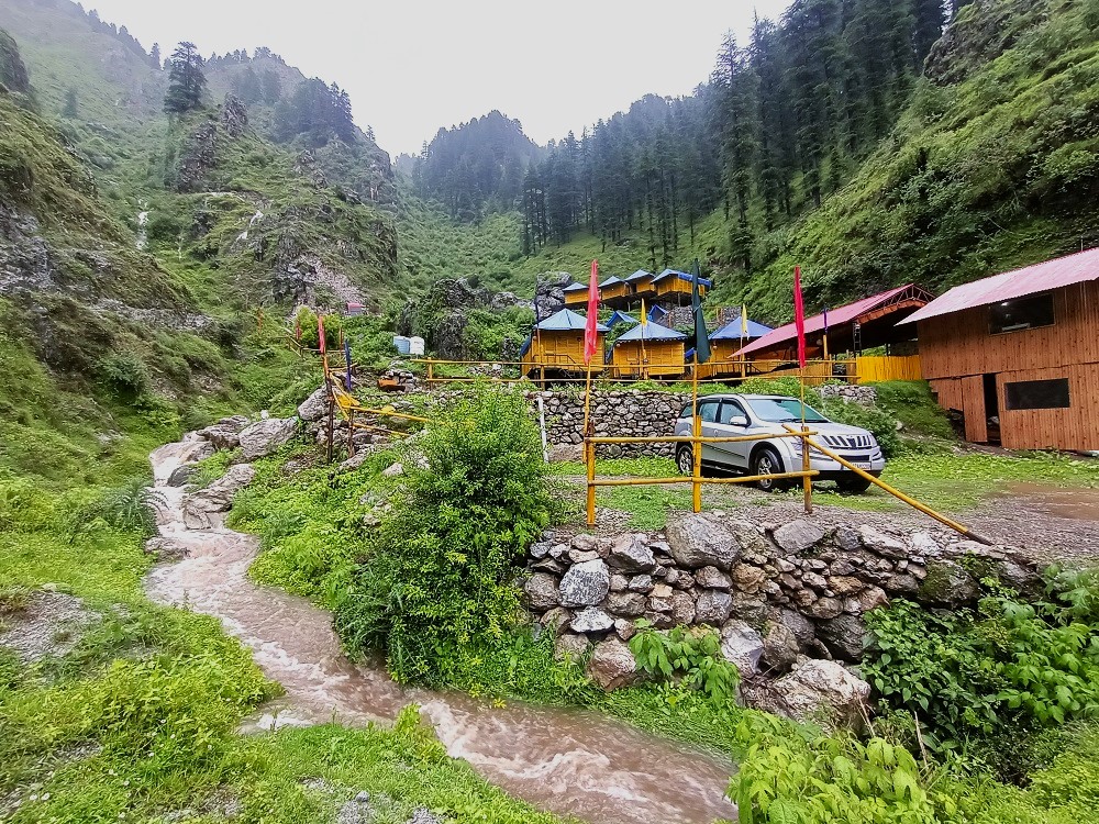 Hotels in Chakrata